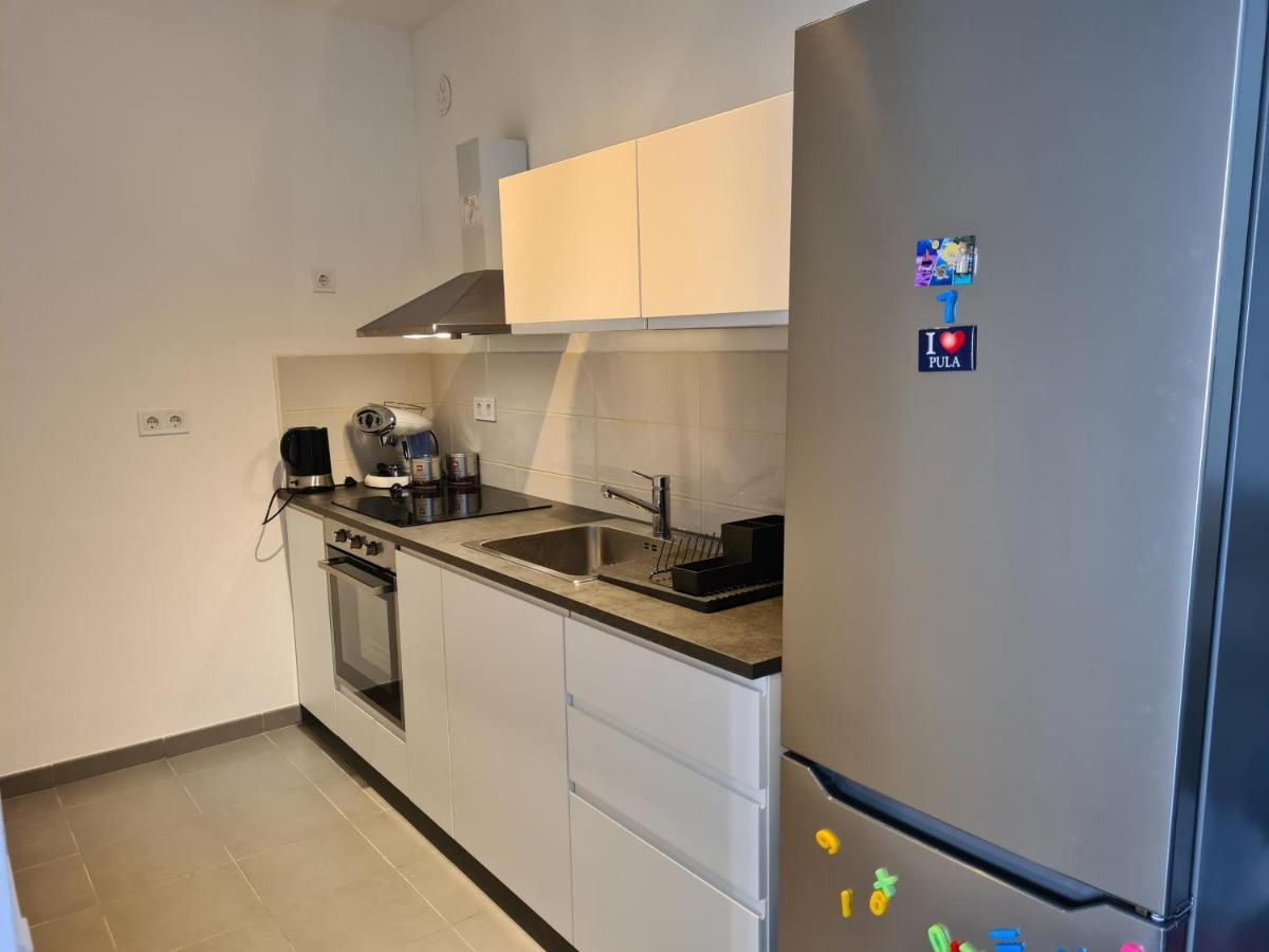 Helena Apartman Premantura Kültér fotó