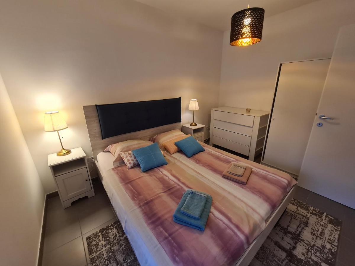 Helena Apartman Premantura Kültér fotó